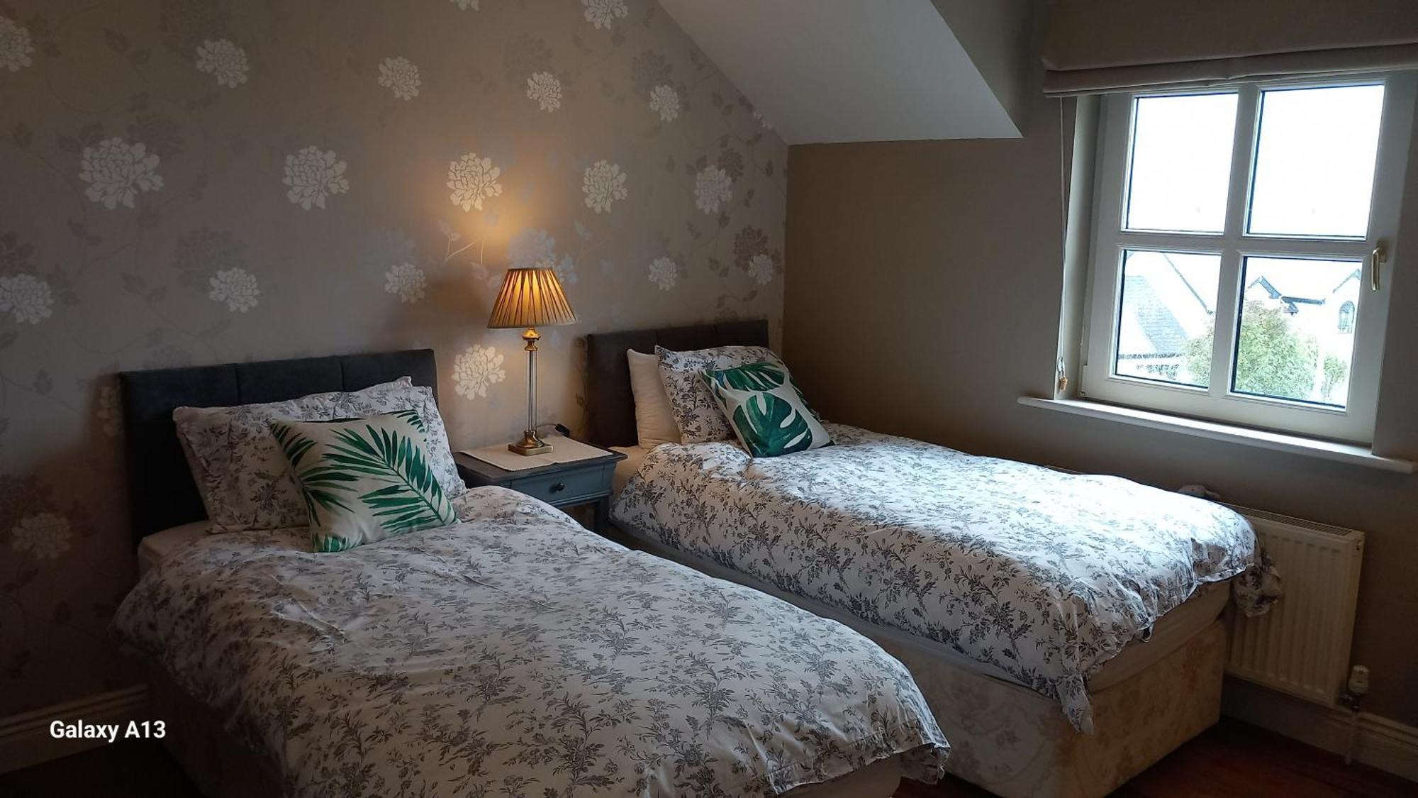 Safe Haven - Luxury Family Accommodation คาร์ลิงฟอร์ด ภายนอก รูปภาพ